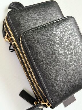 Wallet Crossbody